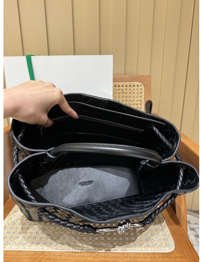 Andiamo BOTTEGA VENETA