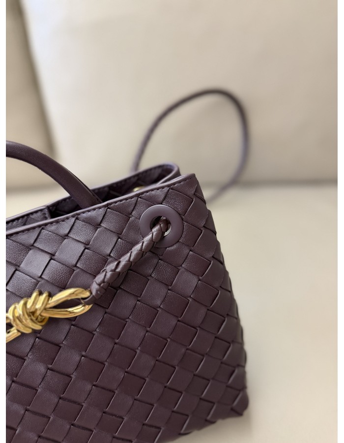 Andiamo piccola BOTTEGA VENETA