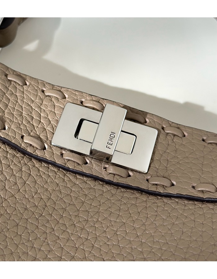Peekaboo ISeeU Petite FENDI