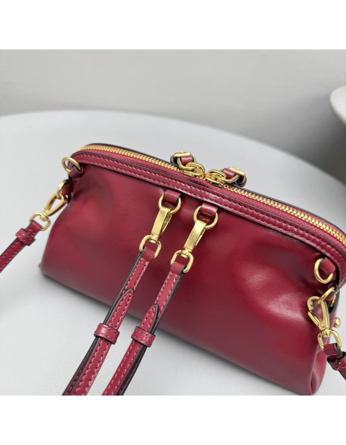 Pochette Caprice in pelle MIUMIU