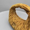 Borsa Wander in pelle scamosciata MIUMIU