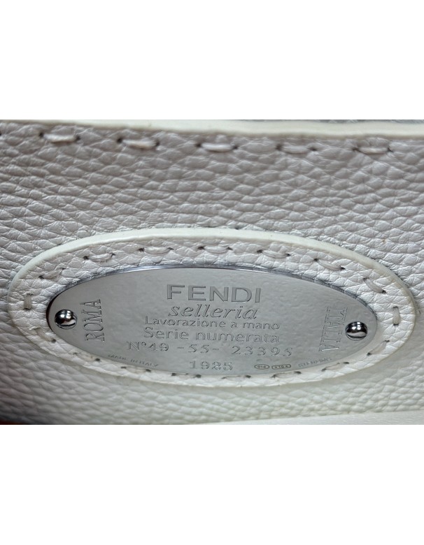Peekaboo ISeeU Small FENDI