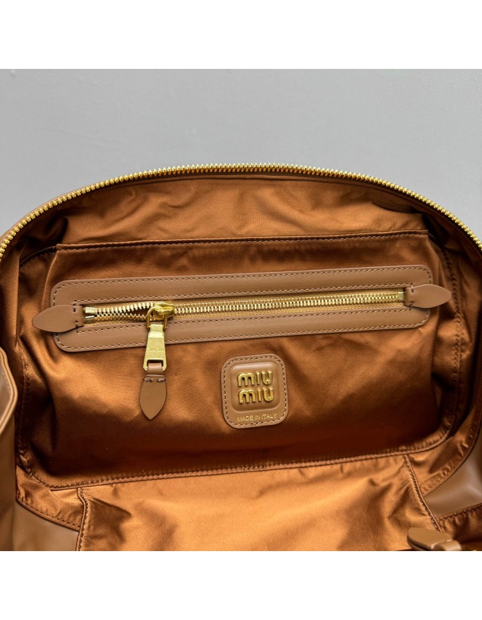 Borsa Beau in pelle MIUMIU
