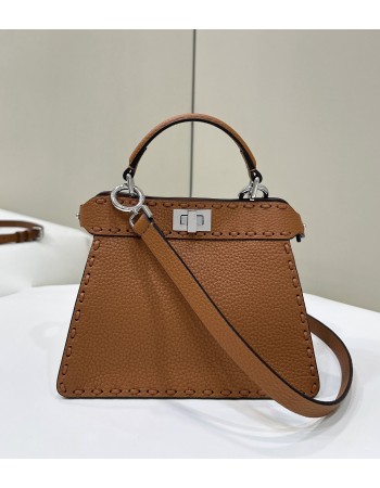 Peekaboo ISeeU Petite FENDI