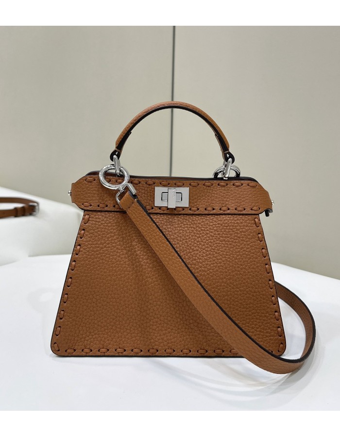 Peekaboo ISeeU Petite FENDI