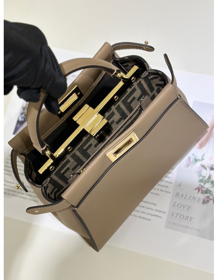 Peekaboo Mini FENDI