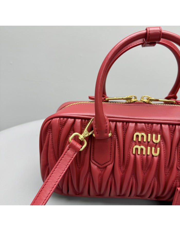Borsa Arcadie in nappa matelassé MIUMIU