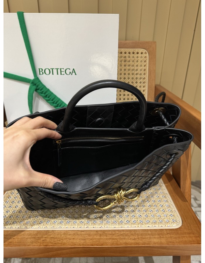 Andiamo East-West BOTTEGA VENETA