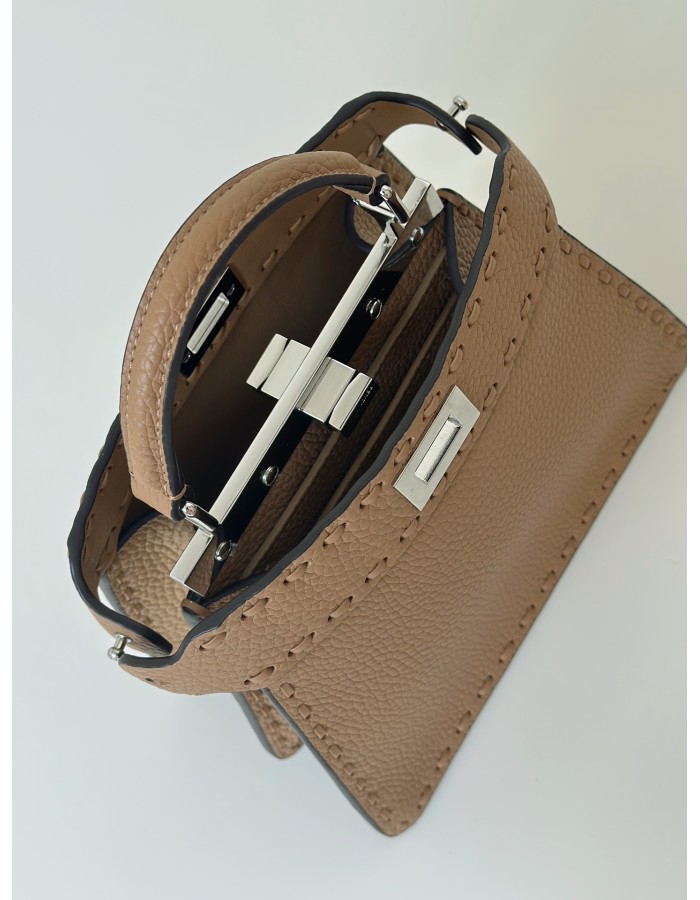 Peekaboo ISeeU Petite FENDI