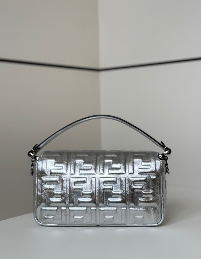Baguette FENDI