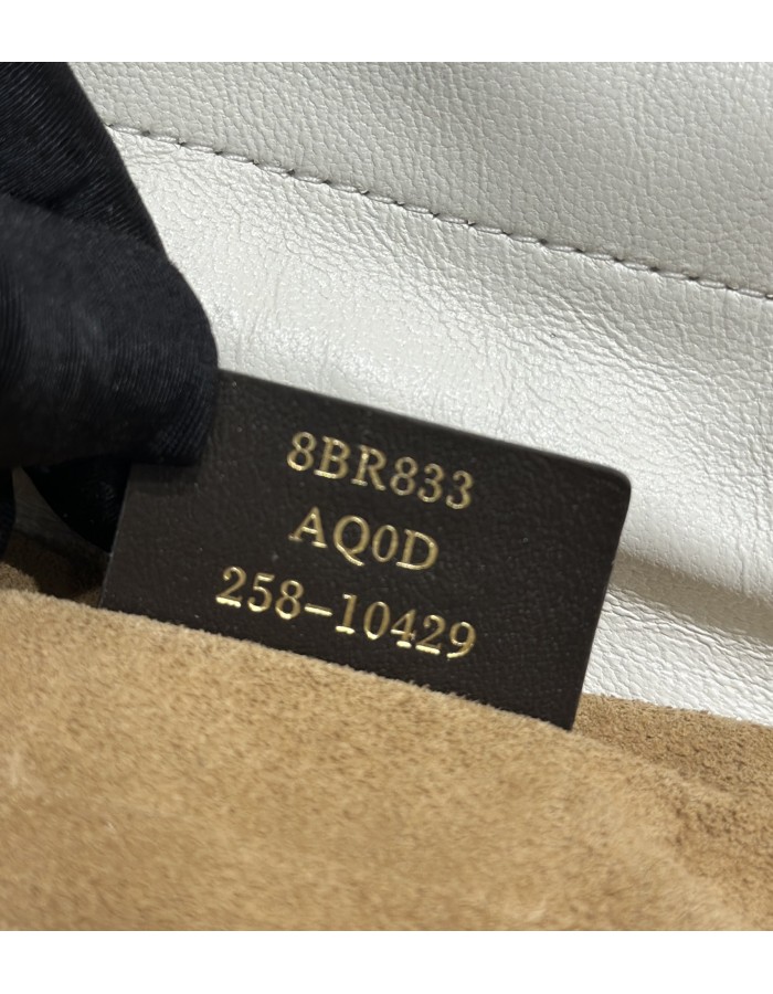 Baguette Soft Medium FENDI