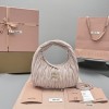 Borsa Wander in pelle scamosciata MIUMIU