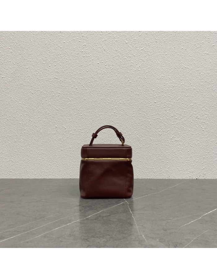 CUBE IN MORBIDA PELLE DI VITELLO CELINE