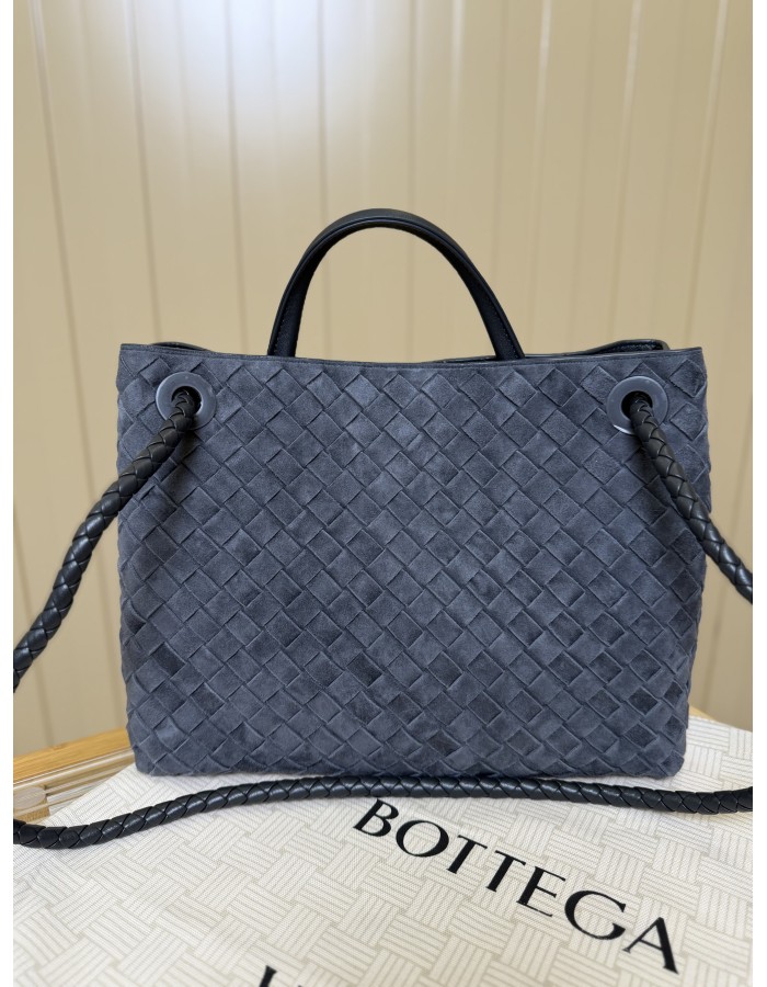 Andiamo BOTTEGA VENETA