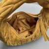 Borsa Wander in pelle scamosciata MIUMIU