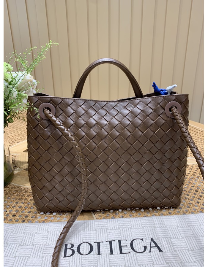 Andiamo BOTTEGA VENETA