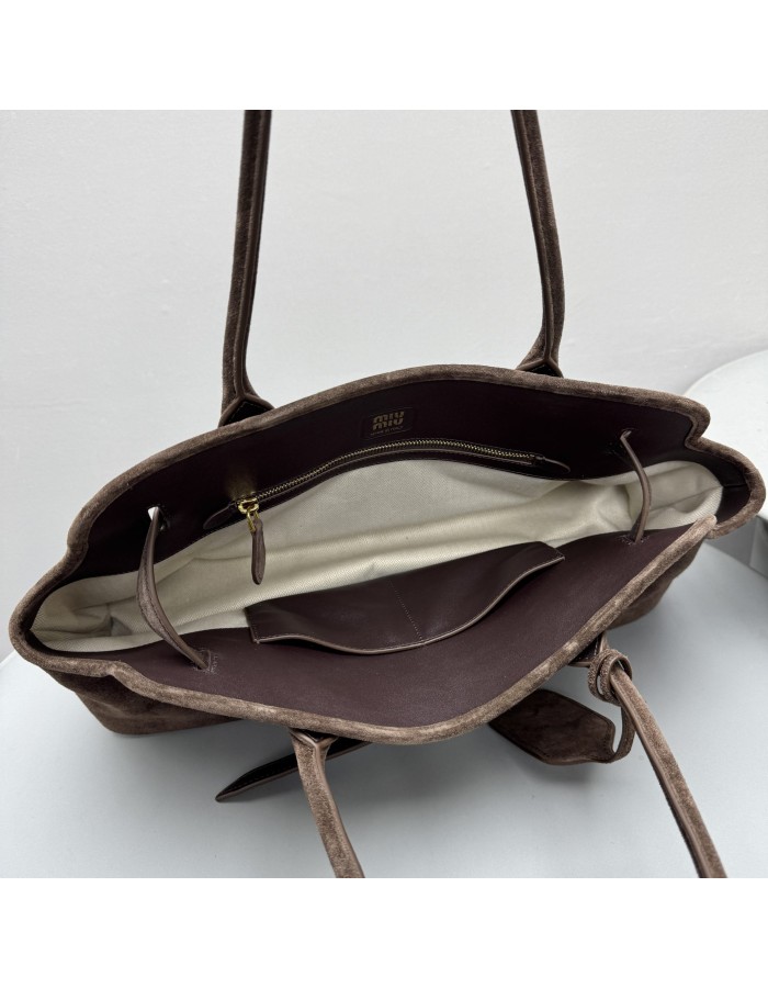 Borsa Aventure in pelle scamosciata MIUMIU