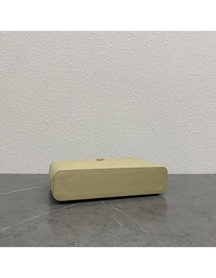 RECTANGLE IN MORBIDA PELLE DI VITELLO CELINE