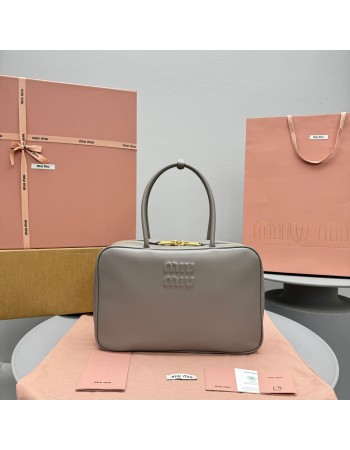 Borsa Beau in pelle MIUMIU