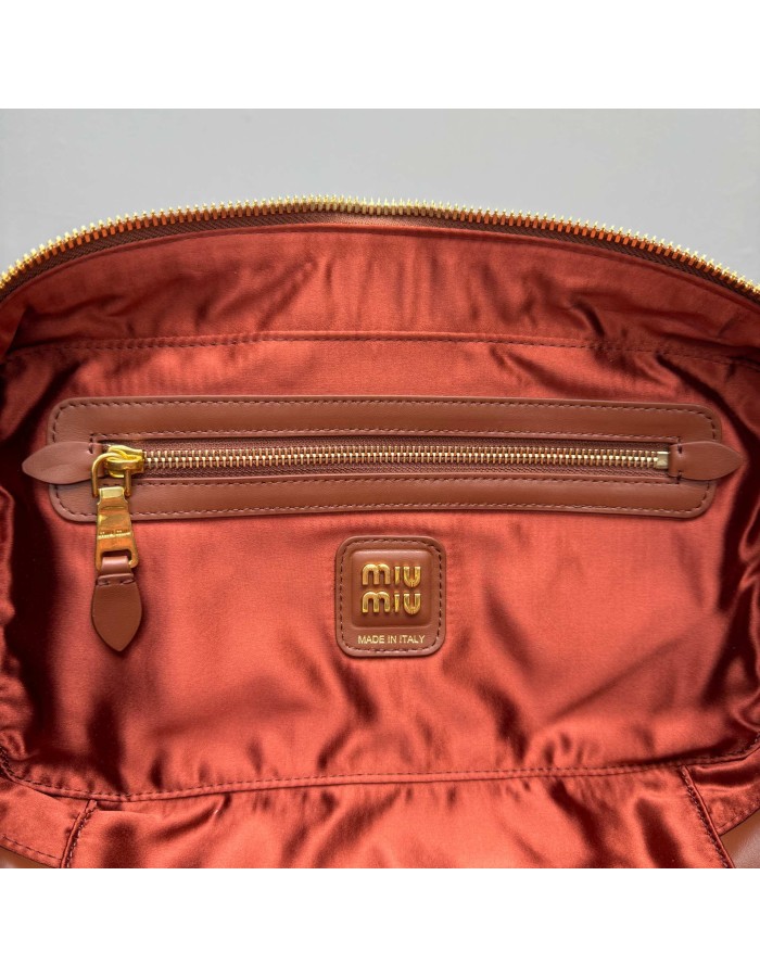 Borsa Beau in pelle MIUMIU