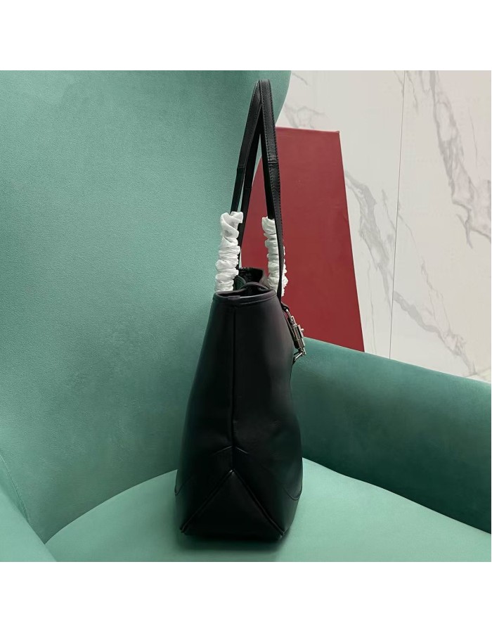 Borsa shopping Gucci Jackie misura media GUCCI
