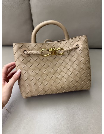 Andiamo piccola BOTTEGA VENETA
