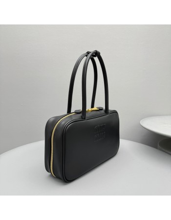 Borsa Beau in pelle MIUMIU