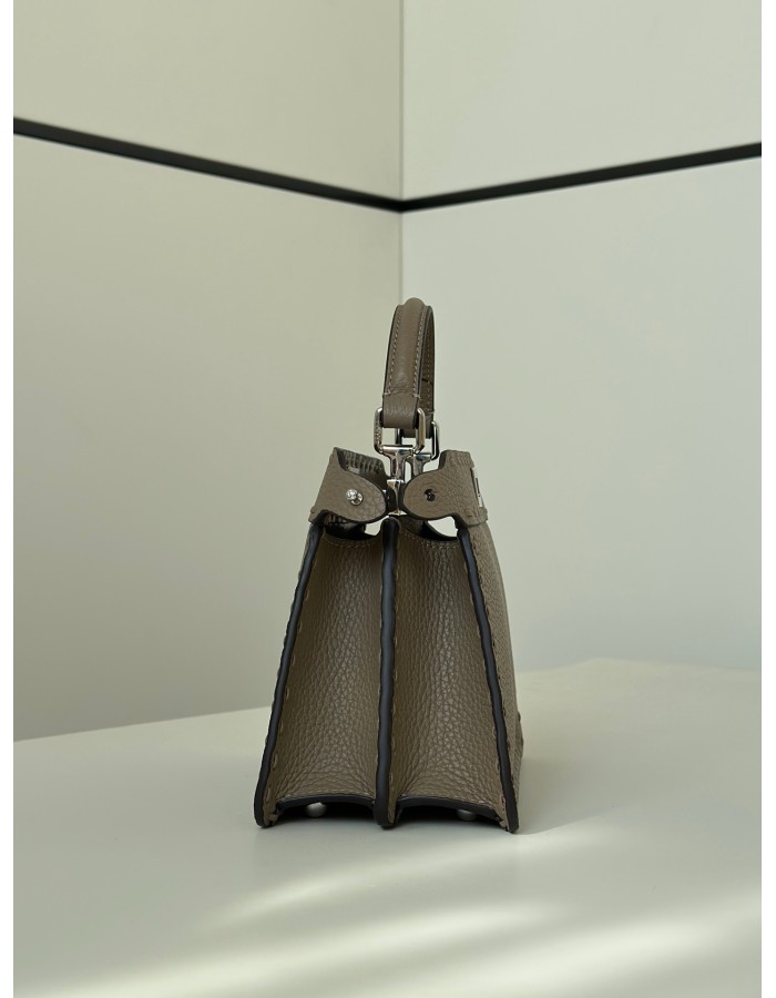 Peekaboo ISeeU Petite FENDI