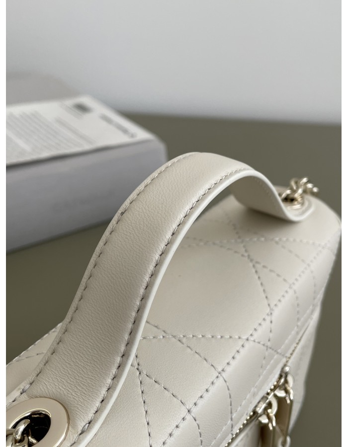 Miniborsa Dior Trianon Soft Vanity CHRISTIAN DIOR