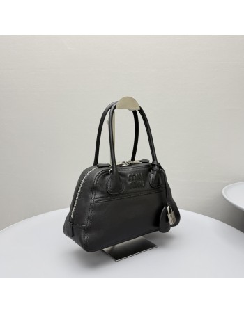 Borsa Vivant in nappa MIUMIU