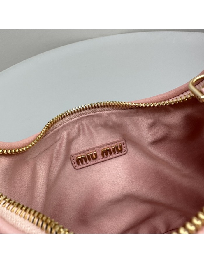 Borsa Wander in nappa matelassé MIUMIU