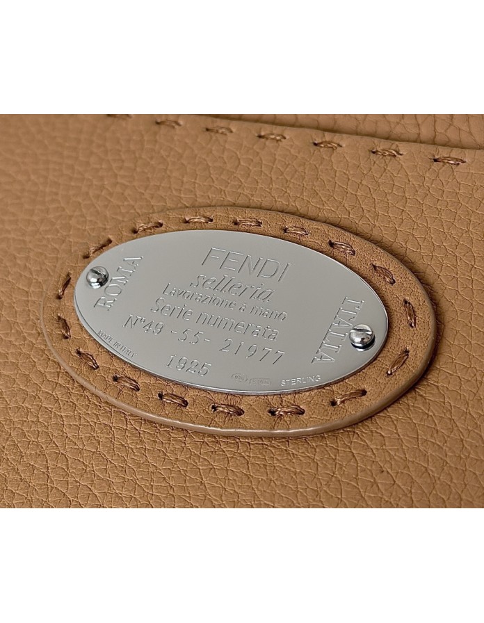 PEEKABOO MEDIUM FENDI