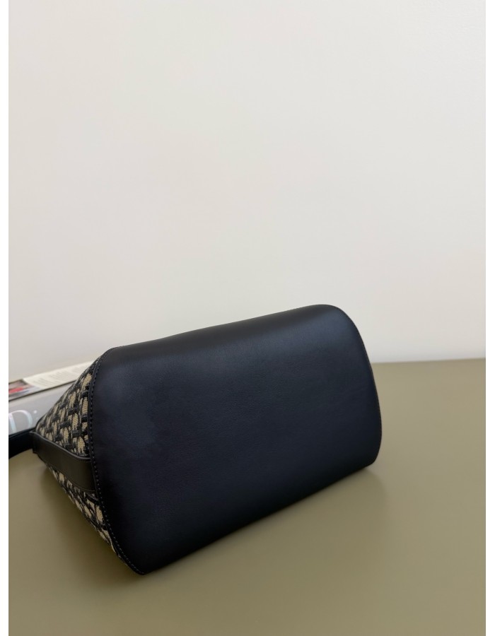 Borsa a secchiello media Dior Médaillon CHRISTIAN DIOR