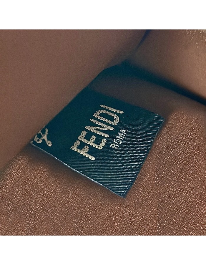 Peekaboo ISeeU Petite FENDI