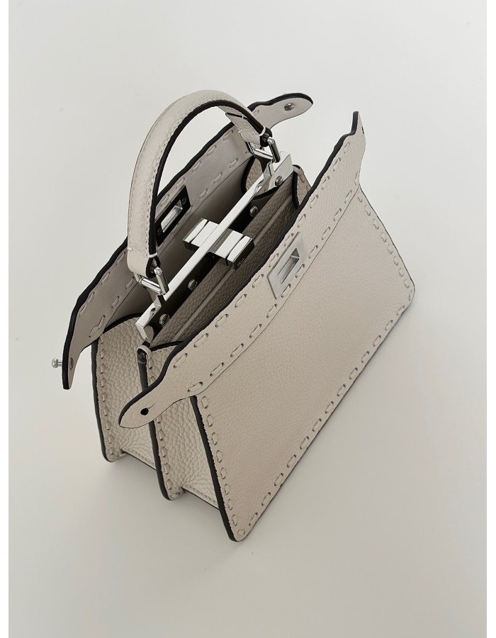 Peekaboo ISeeU Petite FENDI