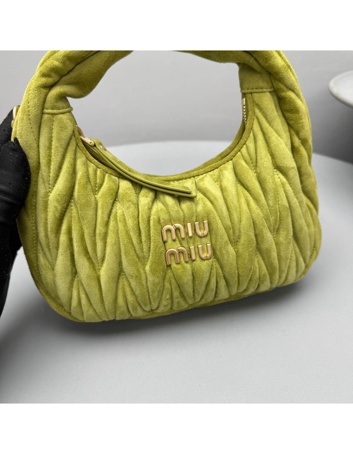 Borsa Wander in pelle scamosciata MIUMIU