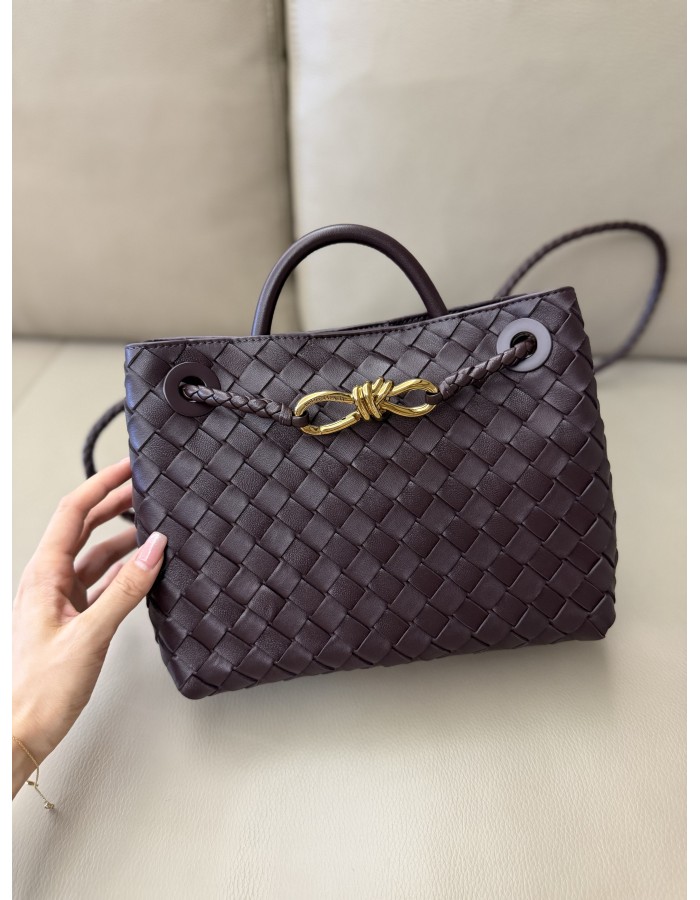 Andiamo piccola BOTTEGA VENETA