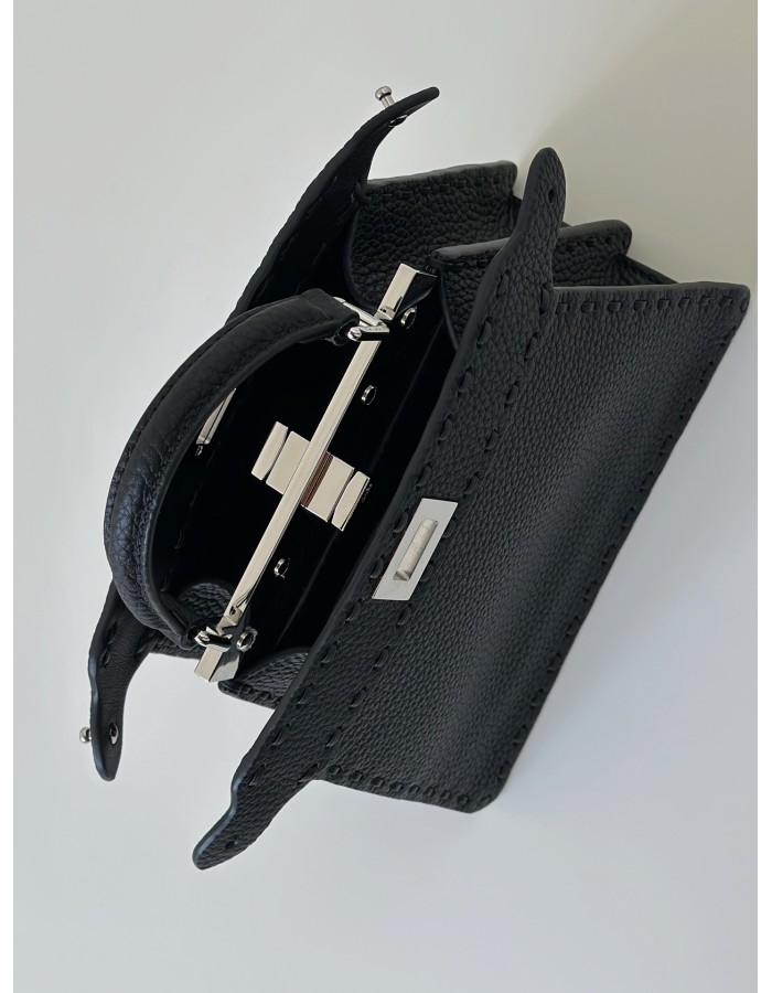 Peekaboo ISeeU Petite FENDI