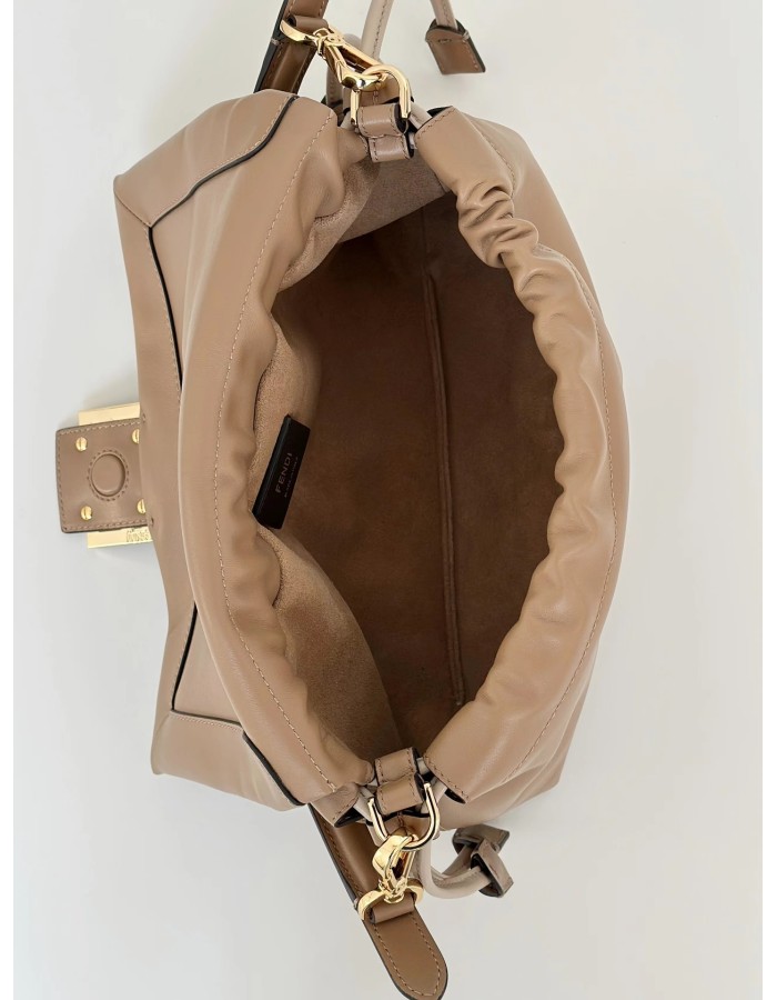 Baguette Soft Medium FENDI