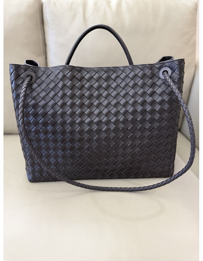 Andiamo grande BOTTEGA VENETA