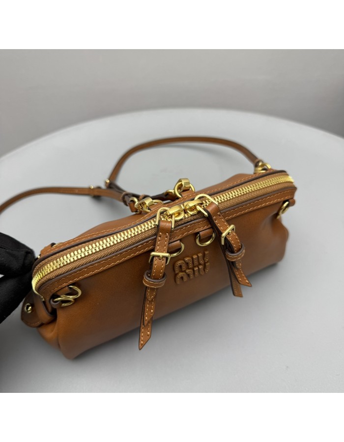 Pochette Caprice in pelle MIUMIU