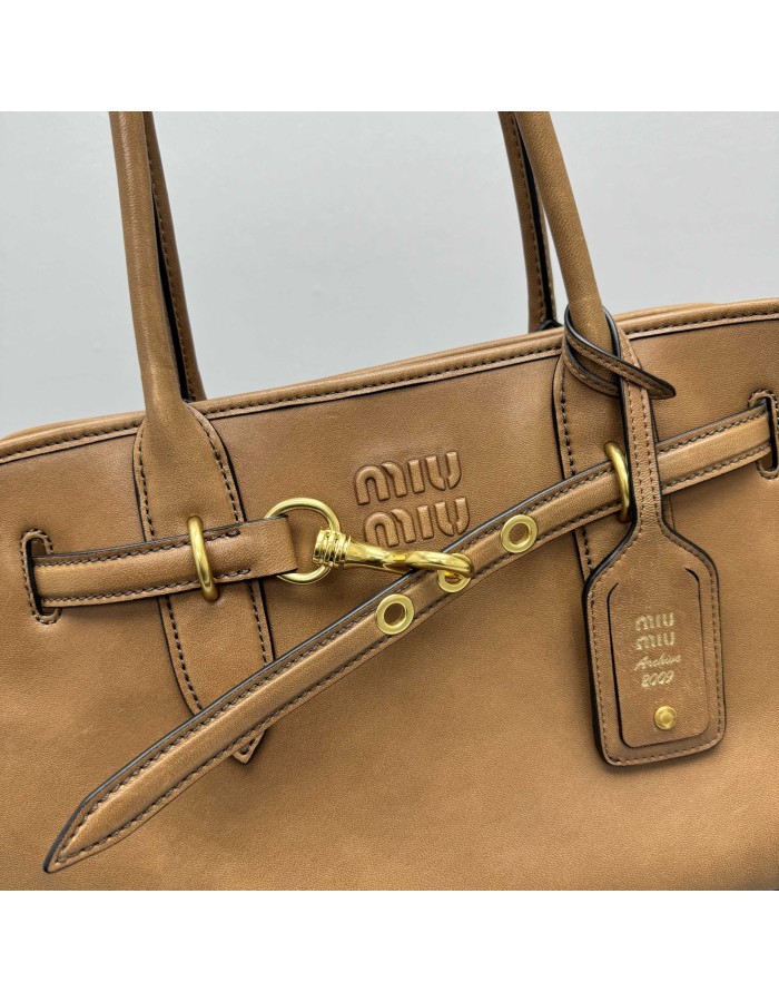 Borsa Aventure in nappa MIUMIU