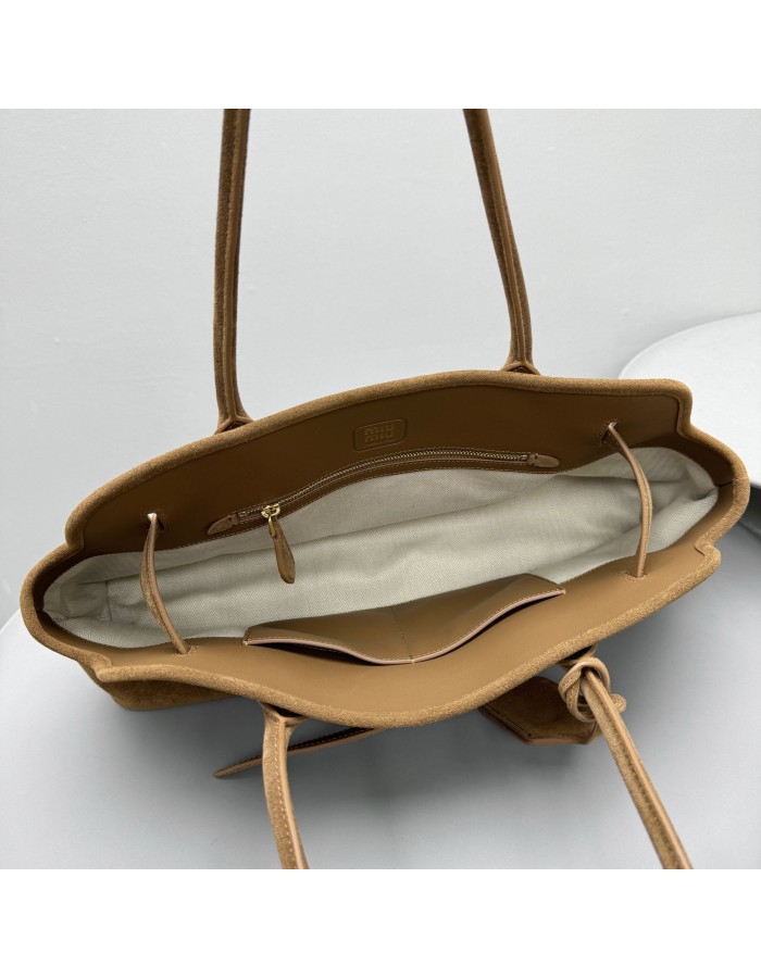 Borsa Aventure in pelle scamosciata MIUMIU