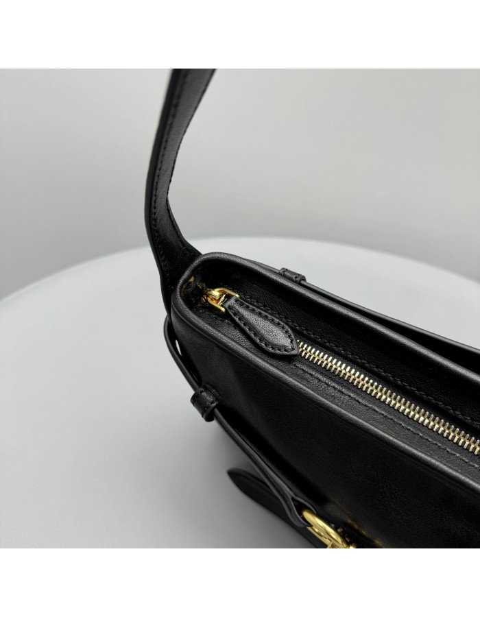 Borsa Aventure in nappa MIUMIU