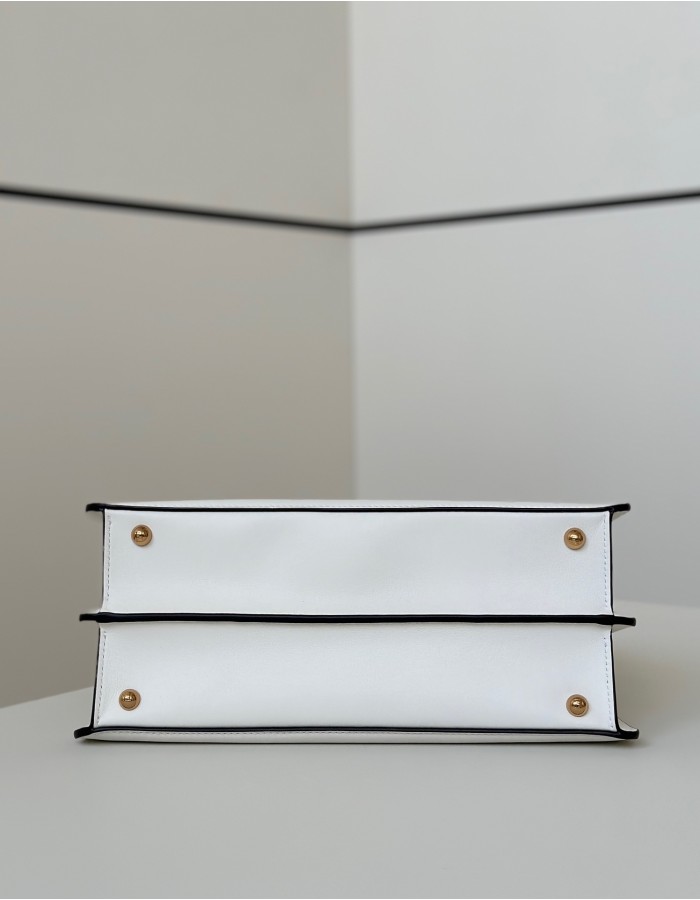 PEEKABOO MEDIUM FENDI