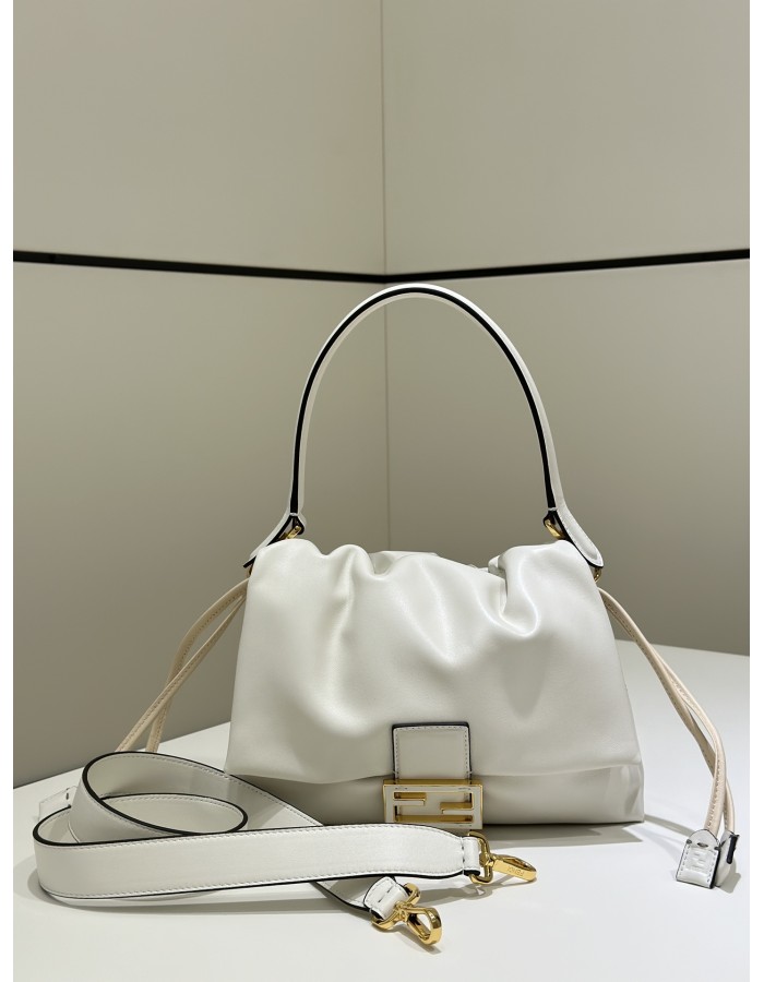 Baguette Soft Medium FENDI
