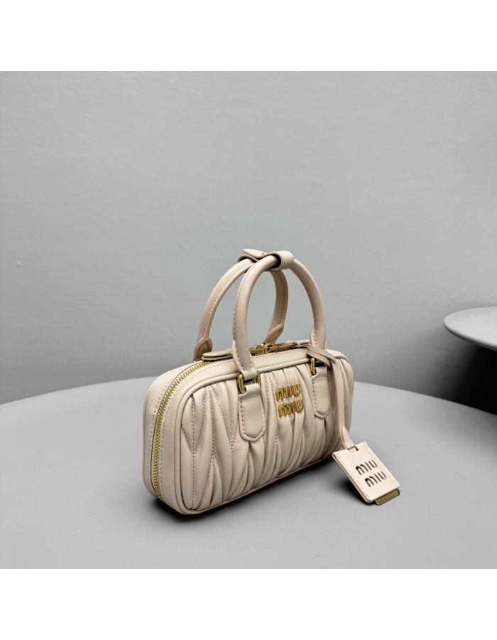 Mini borsa Arcadie in nappa matelassé MIUMIU