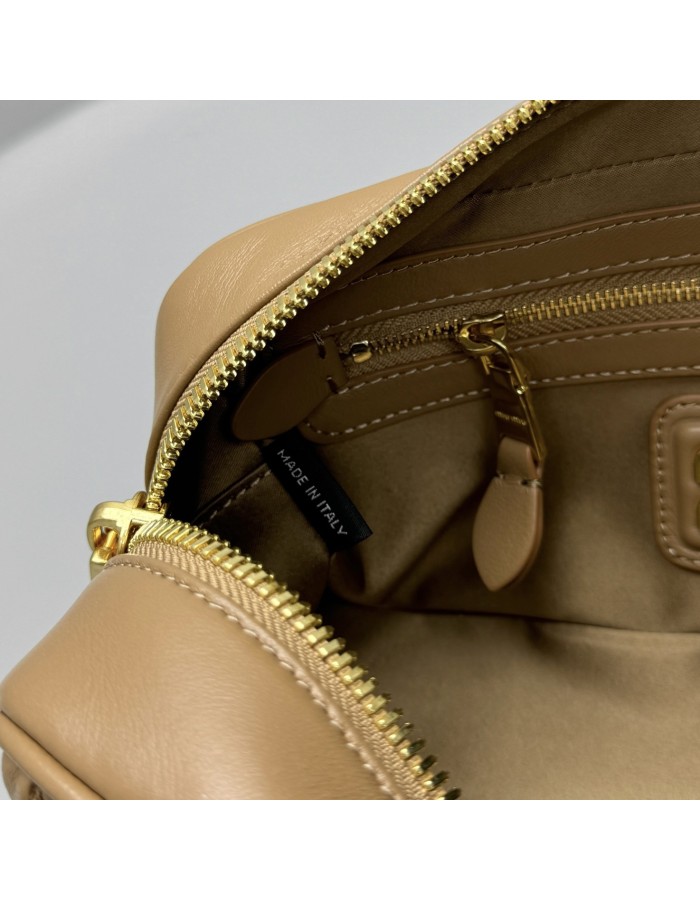 Borsa Arcadie in nappa matelassé MIUMIU