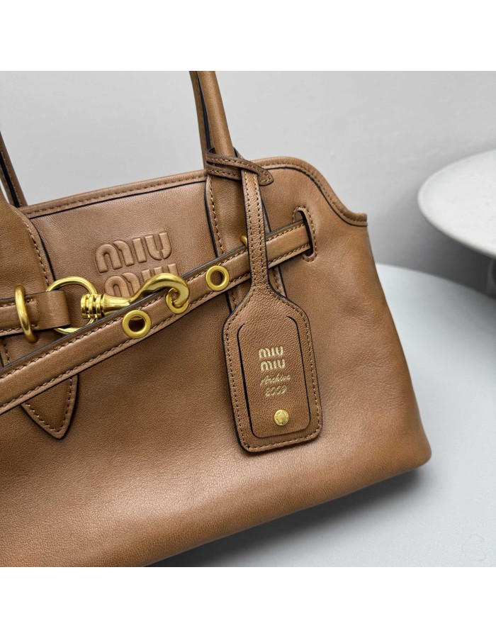 Borsa Aventure in nappa MIUMIU