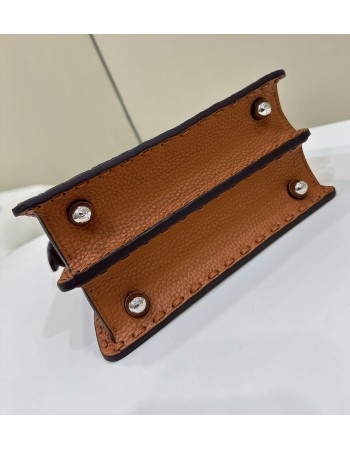 Peekaboo ISeeU Petite FENDI